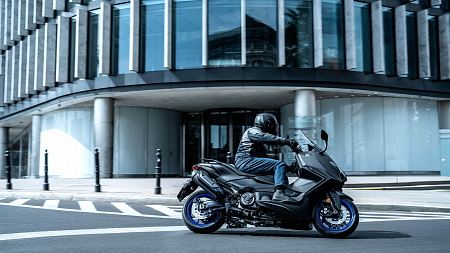 Мотоцикл Yamaha TMAX